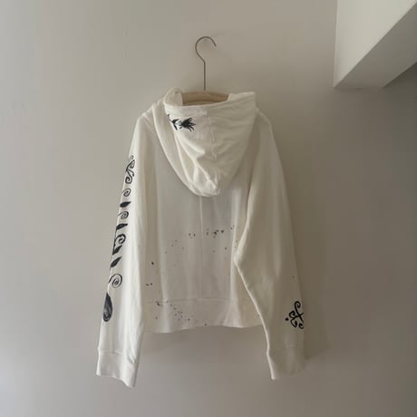 harune hoodie