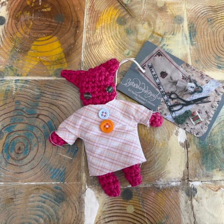 Doll Pins/Cat