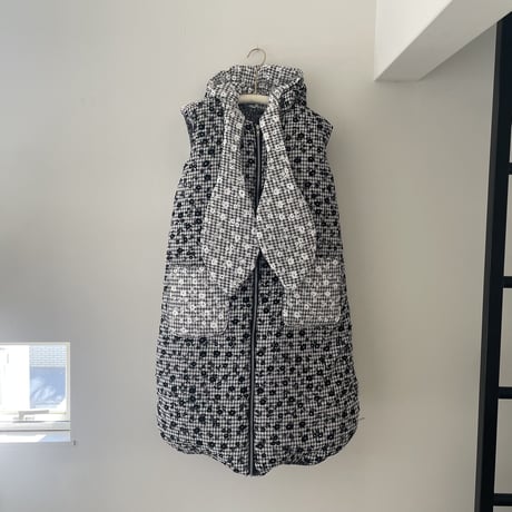 Flower puff vest