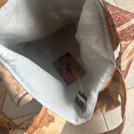 Tote bag memory