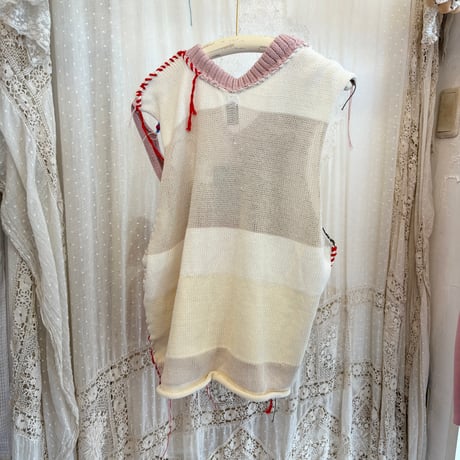 puppet knit vest