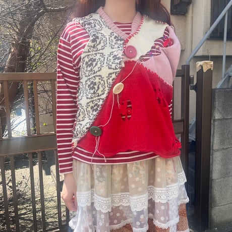 puppet knit vest