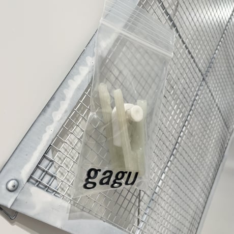 rubbish magnet