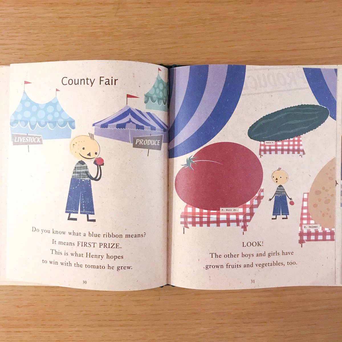 The Happy Hocky Family move to the Country! | タ