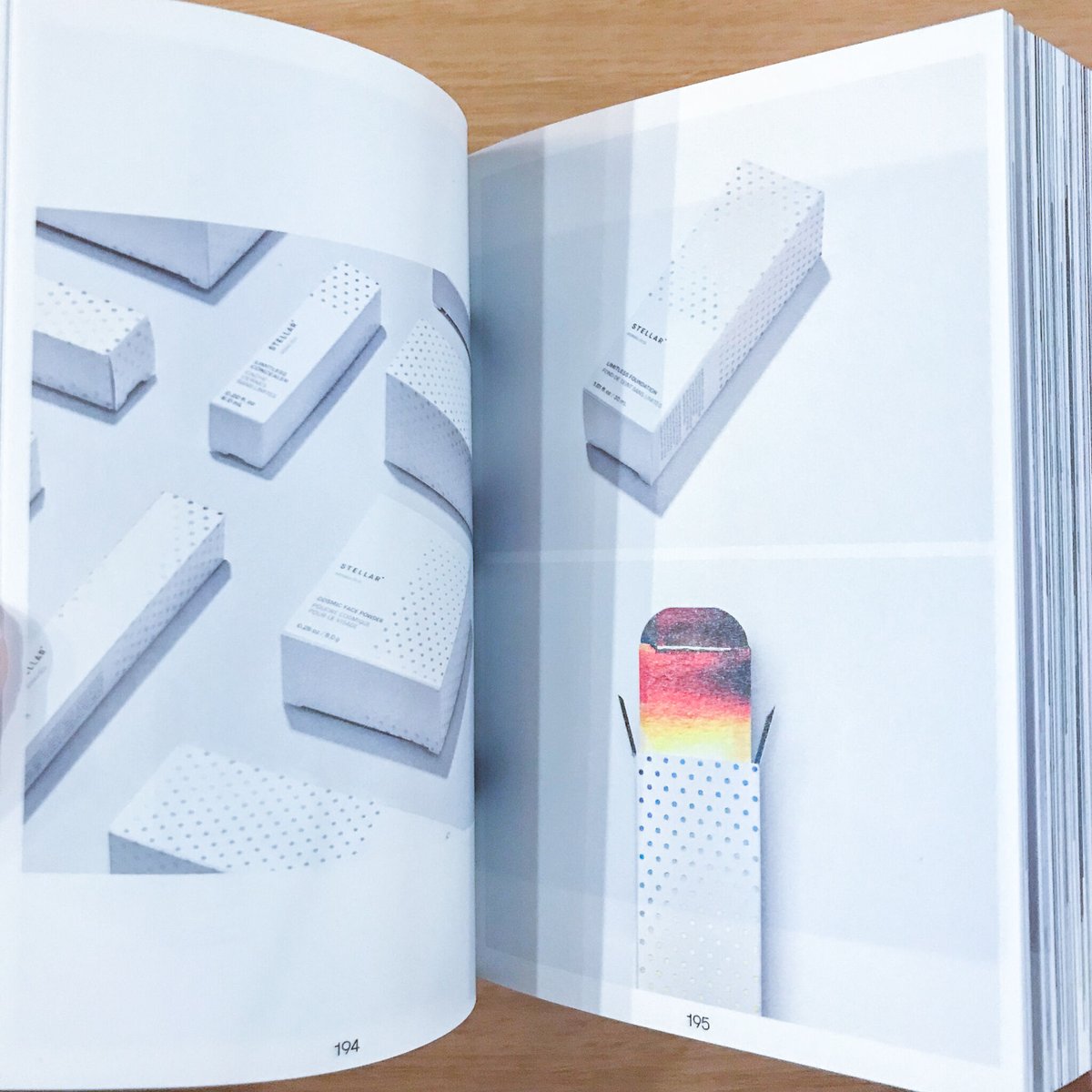 PALETTE mini SERIES No.8 Iridescent Holographic