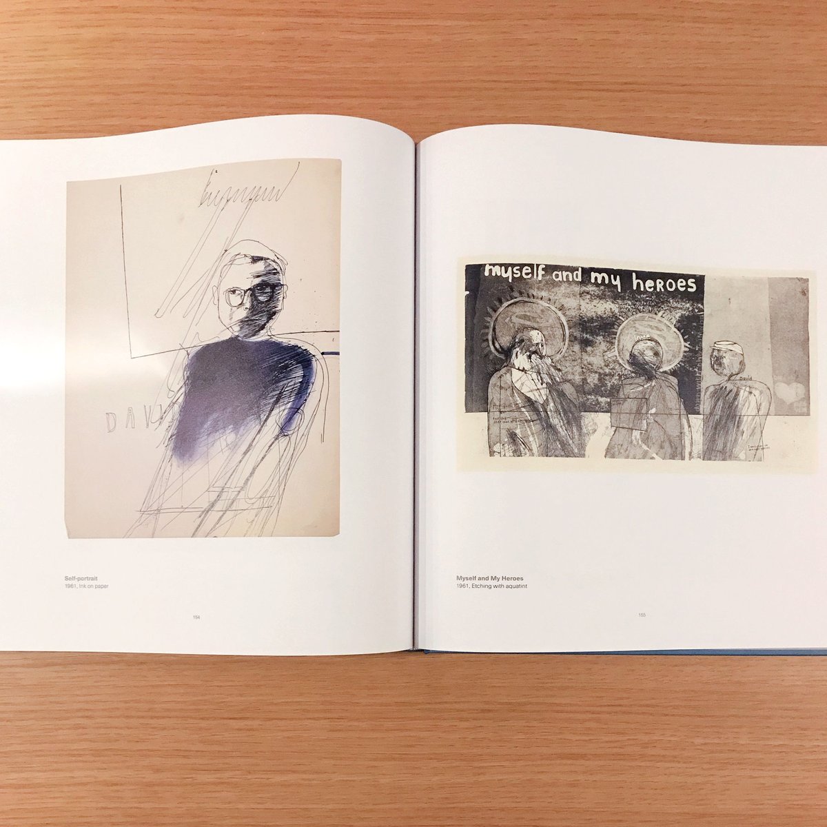 David Hockney drawing from life | タバネルブックス