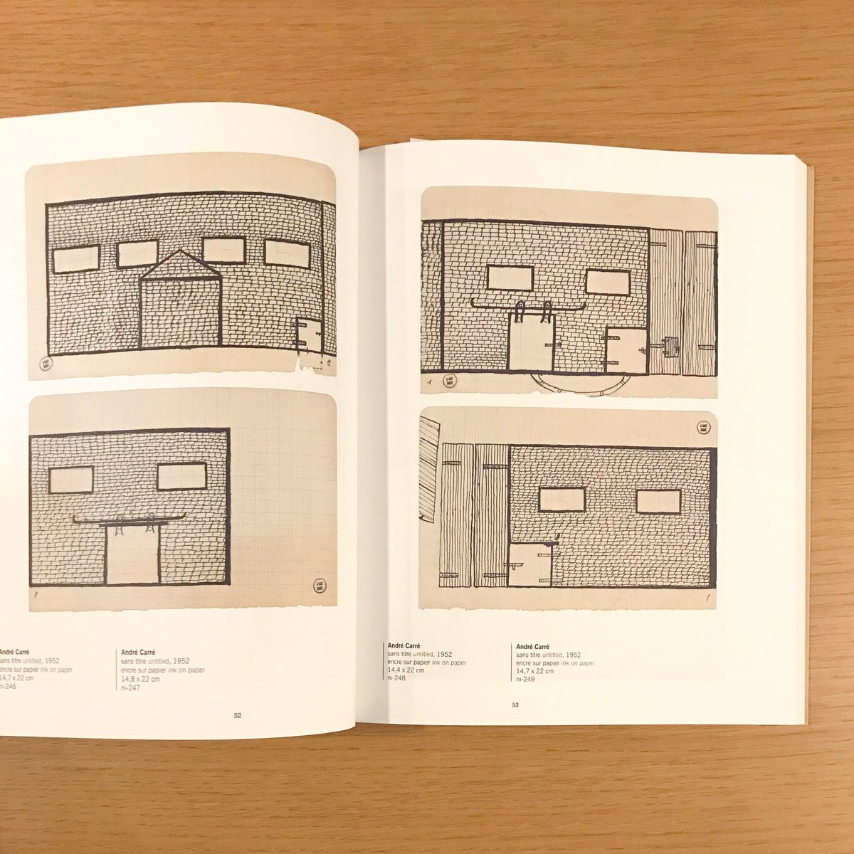 ART BRUT The collection Architecture | タバネルブックス