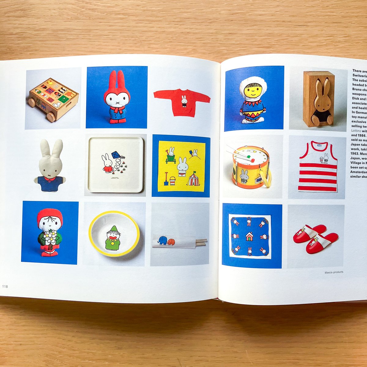 Dick Bruna 木製フレーム付 Paperback PB015 スタジオクリップ ミッフィー Dick Bruna 木製ブックスタンド
