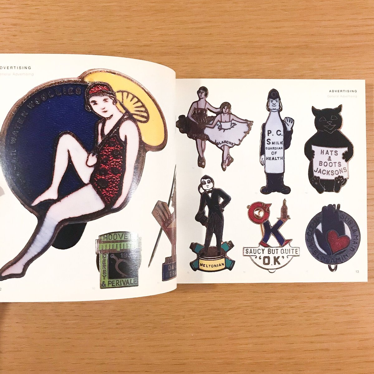洋書 The Graphic Art of the Enamel Badge THE GRAPHIC ART OF THE ENAMEL BADGE | タバネルブックス