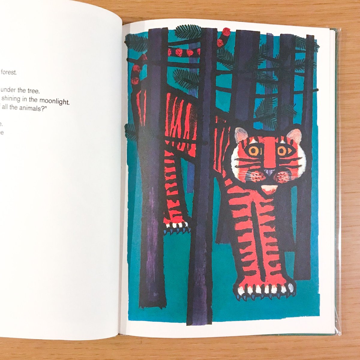 THE GOLDEN APPLE | タバネルブックス