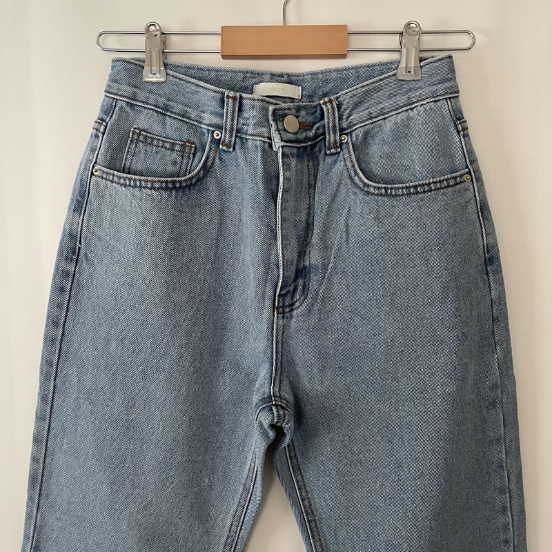 fresh straight denim | aoms