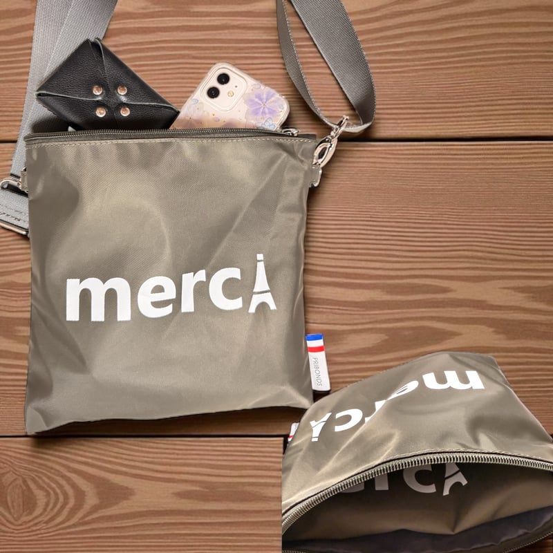 メルシー トートバッグ Loueme ルエム の Merci ロゴ キャンバストート