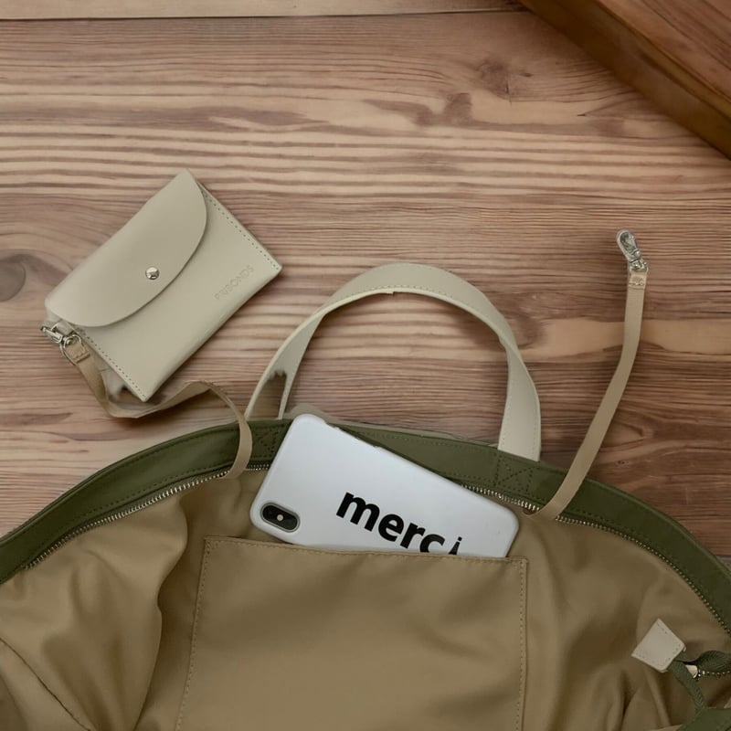 Merciトートバッグ大カーキ カーキ】merciロゴ刺繍2 wayトートL | pribonds STORE