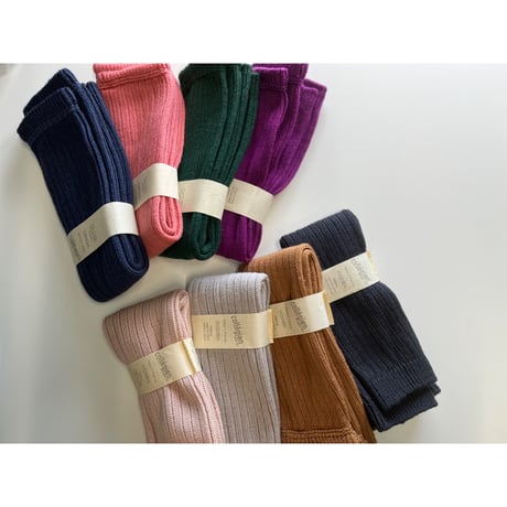 ANSPINNENアンスピネン　レッグウォーマーカシミヤ　チャコール SAPNAA カシミヤ ウォーマー – TOYOBOSHI