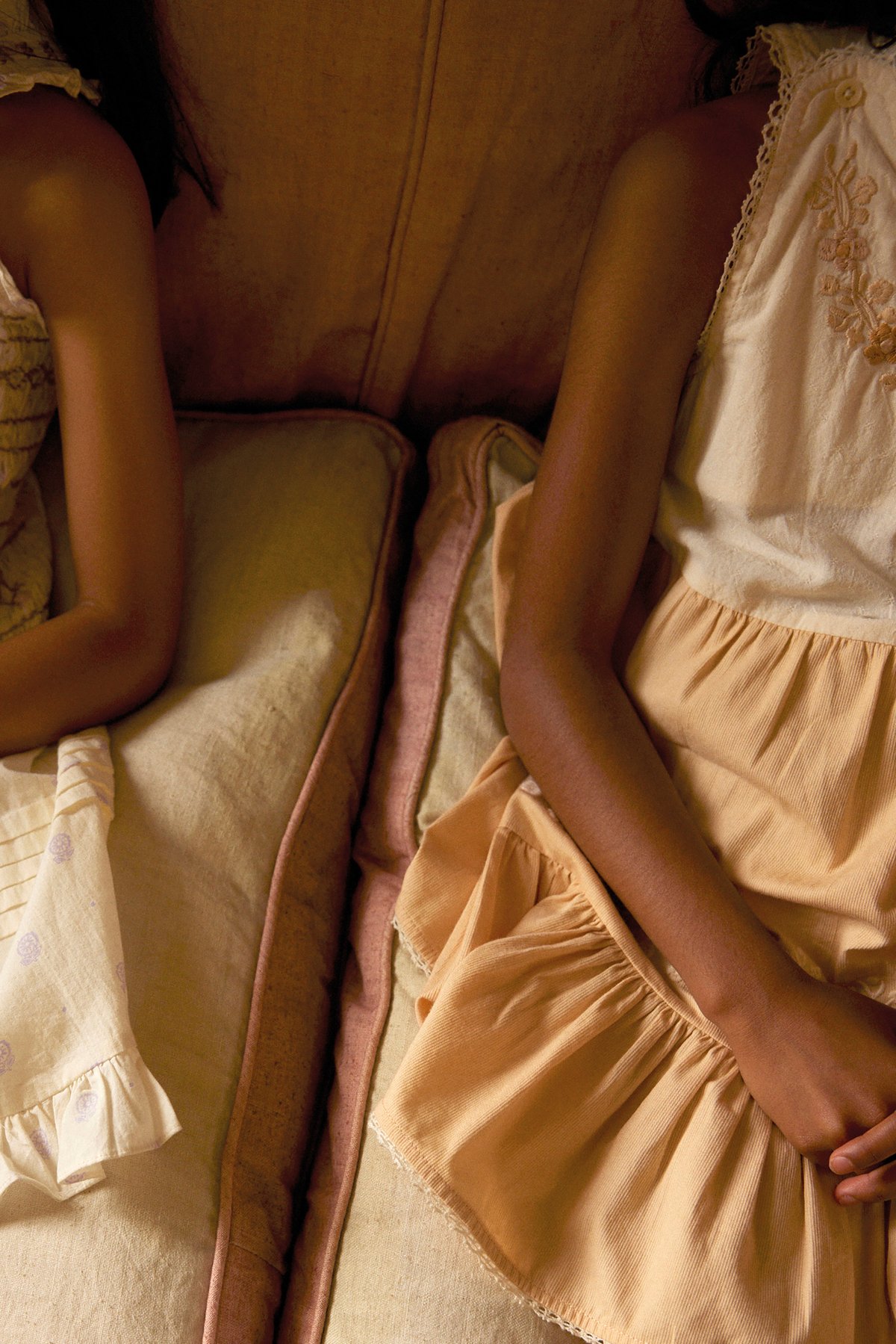 last 1【 Apolina 】 CLARITA DRESS - CREAM/PEACH Y