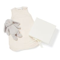 【 Jamie kay 】 JBLG259040 MERINO KIDSプレミアムギフト2点セット＜スリーパー&Penelope30cm＞ BEG