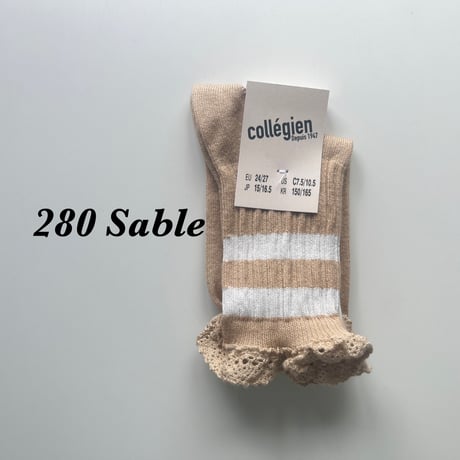 【collegien】8471  Nicole- Ribbed Varsity Crew Socks with Lace Trim