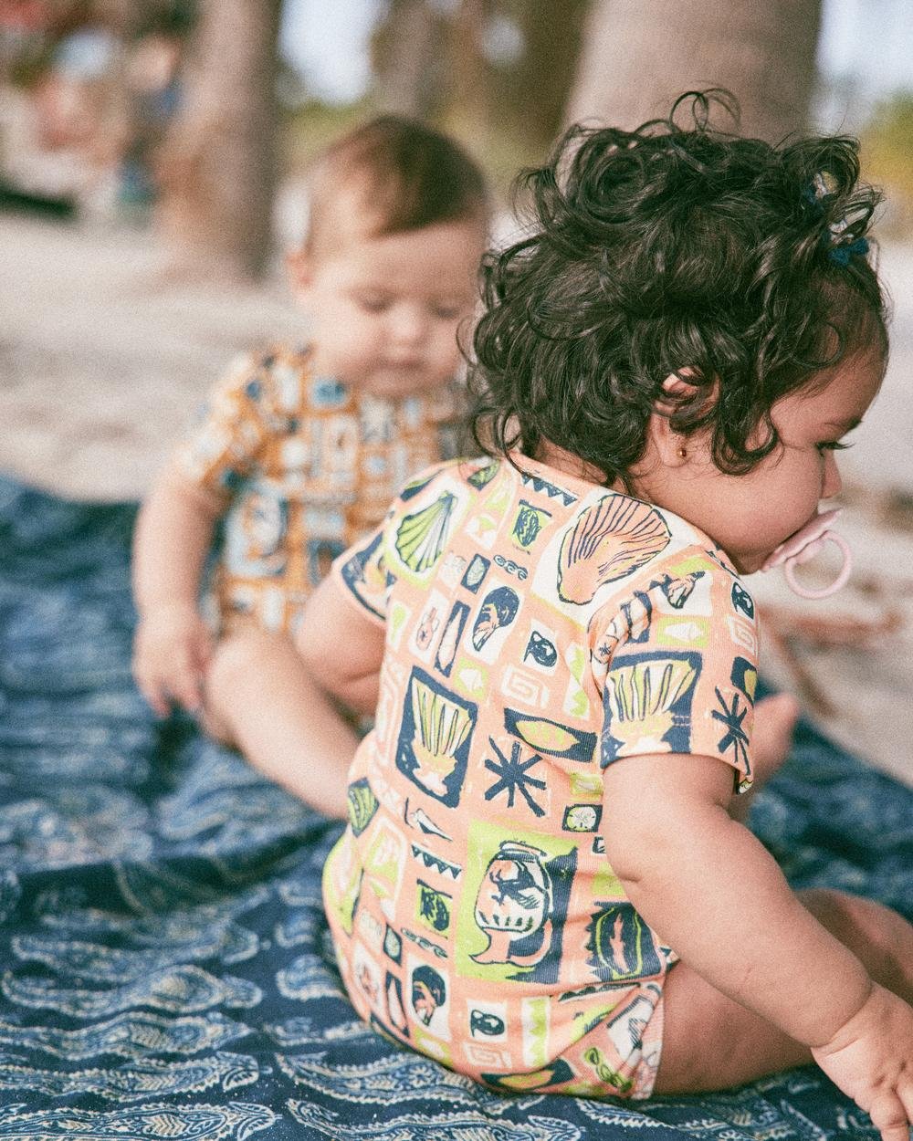ロンパース・カバーオール misha&puff Baby Short Sleeve Lap Onesie Baby Short Sleeve Lap Onesie – Misha & Puff