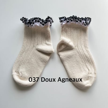 アウトレット【 Collegien × mik&co  special édition】2450  Dot  EmbroideredRuffle Ribbed Ankle Socks