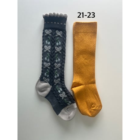 【 Collegien 】Cerise - Jacquard Cherries and Bows Knee-high Socks