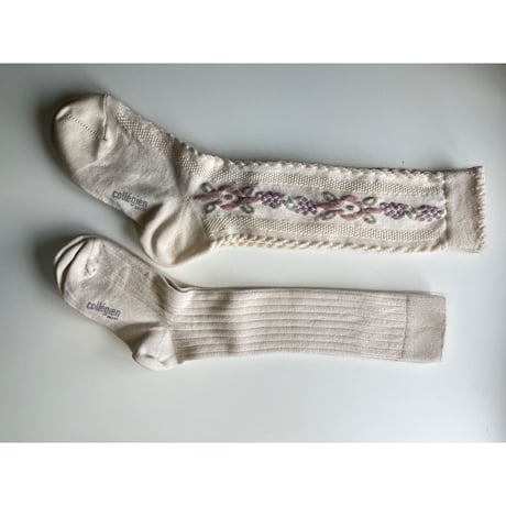 【Collegien】2650 Dalia - Jacquard Flower Knee-high Socks