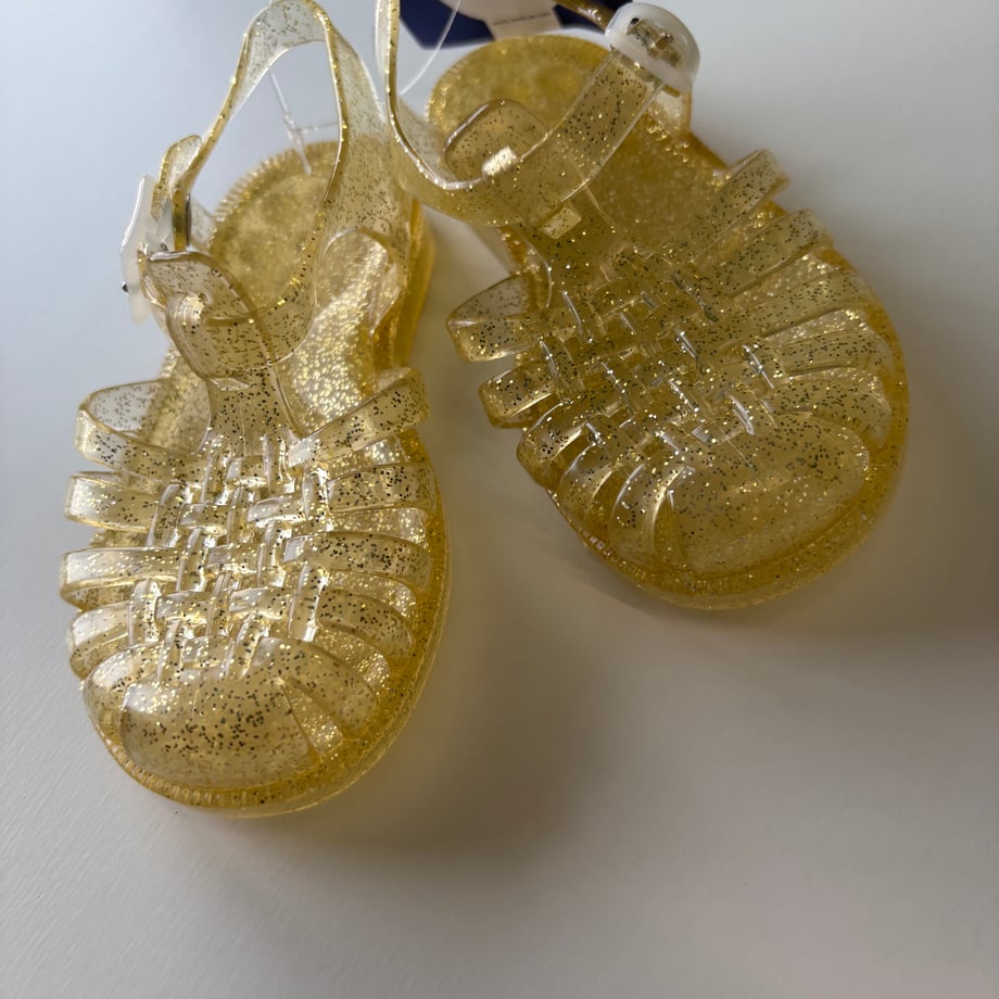 6a03e061eb496f000197e0f4