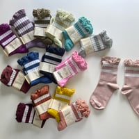【collegien】8471  Nicole- Ribbed Varsity Crew Socks with Lace Trim