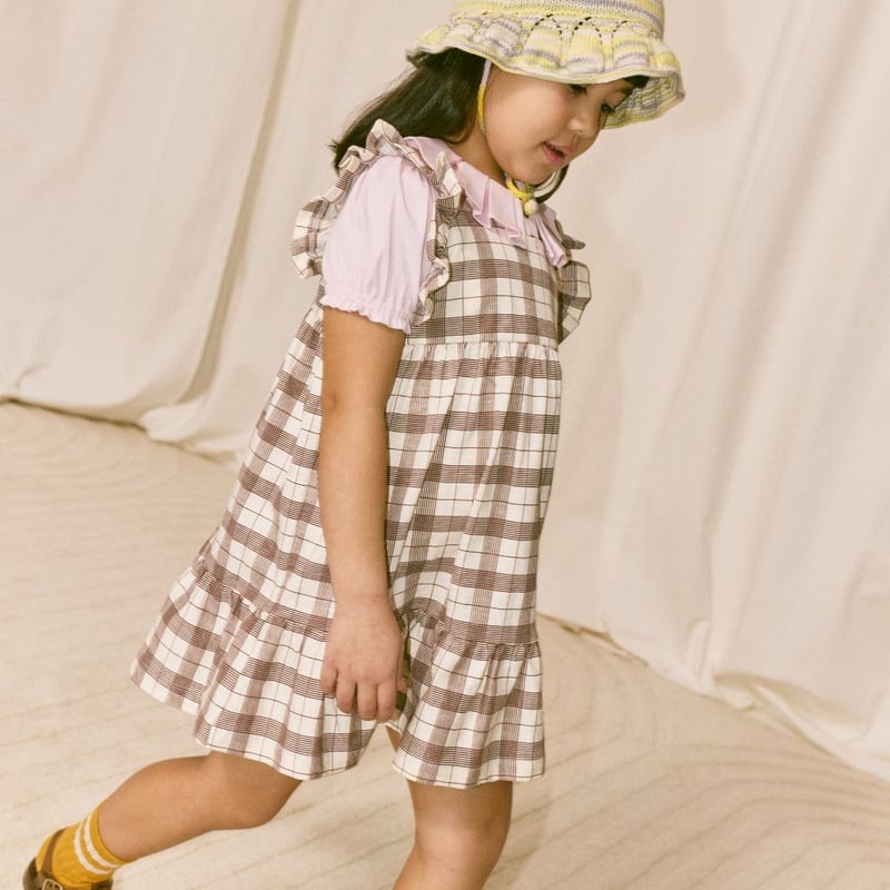 ワンピース Misha & Puff Ruffle Sleeve Dress 4y misha&puff 落書き Ruffle Sleeve Dress 4y kids Misha & Puff Scallop