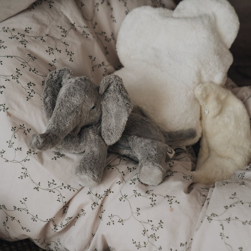 【豪華11点セット】寝相アート&ぬいぐるみ 背景 SENGER Naturwelt 】 Warming Cushion Cherry pit