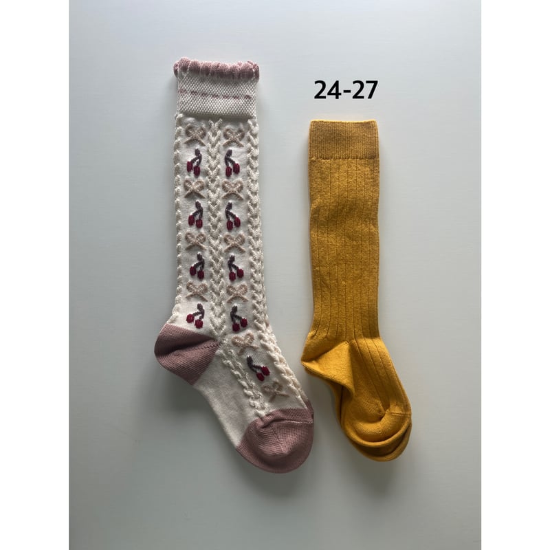 ガリガリ　JC-05＆Socks JC スターソックス M | ブラックシルク・ソックス | ジミー チュウ JP