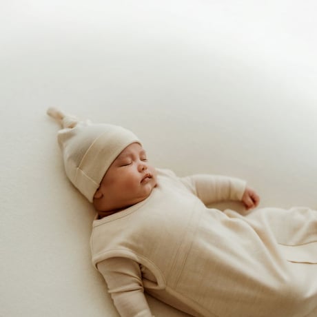 【 Jamie kay 】 JBLG259040 MERINO KIDSプレミアムギフト2点セット＜スリーパー&Penelope30cm＞ BEG