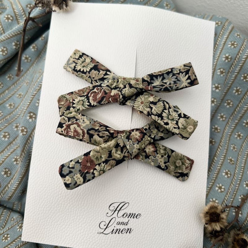 裂き布リボン入引き揃え糸✨ヘアクリップ 裂き布リボン入引き揃え糸✨ヘアクリップ 引き揃え糸 ヘア