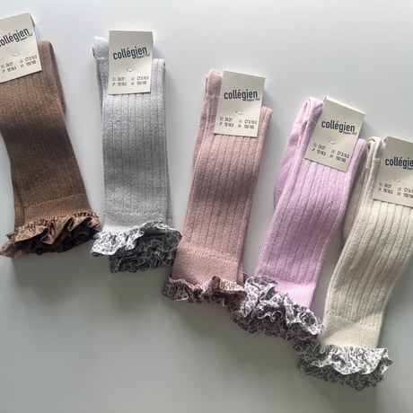 【 Collegien 】2984 Chantal - Ribbed Knee-high Socks with Leopard Hearts Ruffle