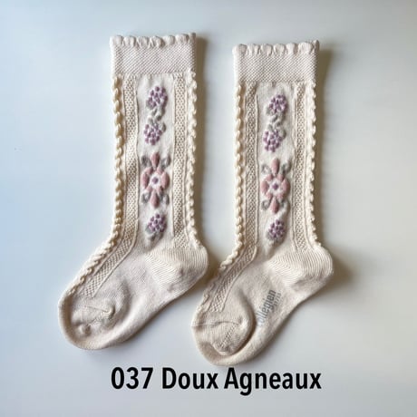 【Collegien】2650 Dalia - Jacquard Flower Knee-high Socks