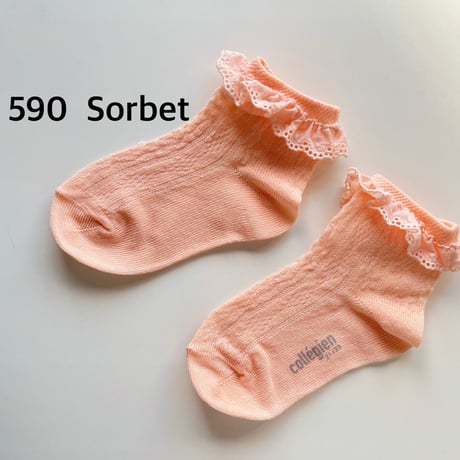 【Collegien】9553 Marie-Antoinette  Lace Trim Pointelle Socks