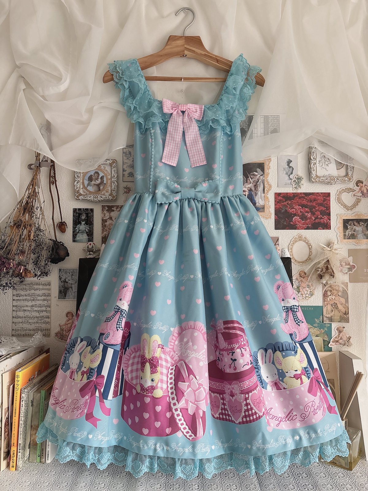 Angelic Pretty lovely toy box JSK | anonymous