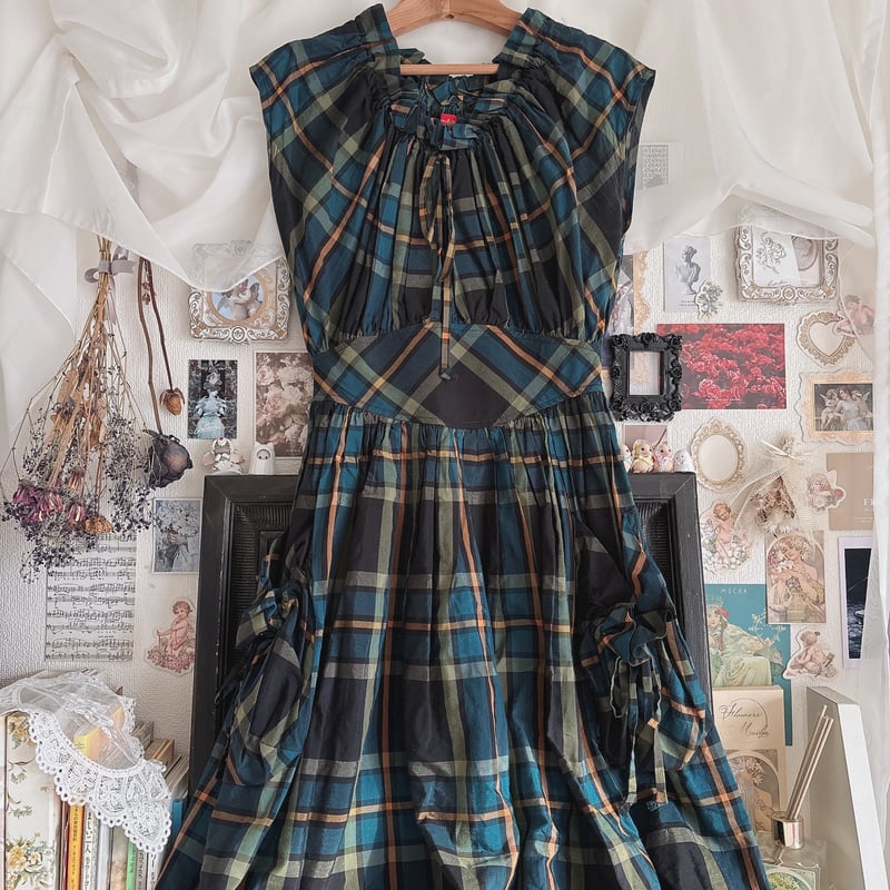 【超美品】【L】Vivienne Westwood ロングチェックワンピース Vivienne Westwood RED LABEL チェックロングワンピース | anon