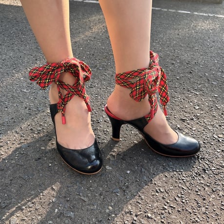 vivienne westwood ACCESSORIES　レースアップ パンプス