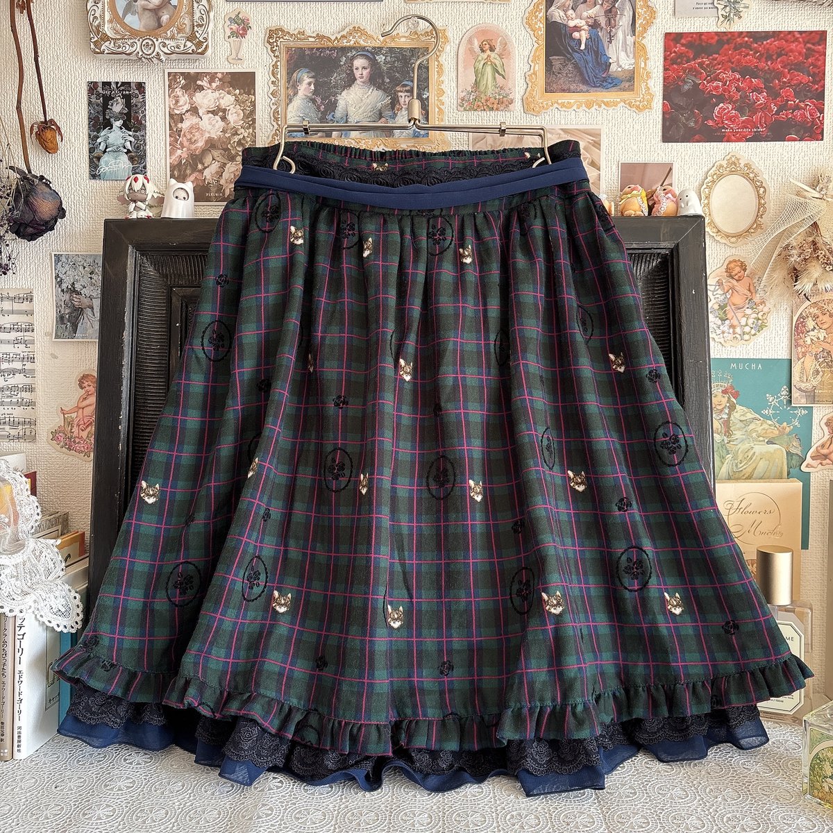 axes femme ねこちゃん柄スカート | anonymous