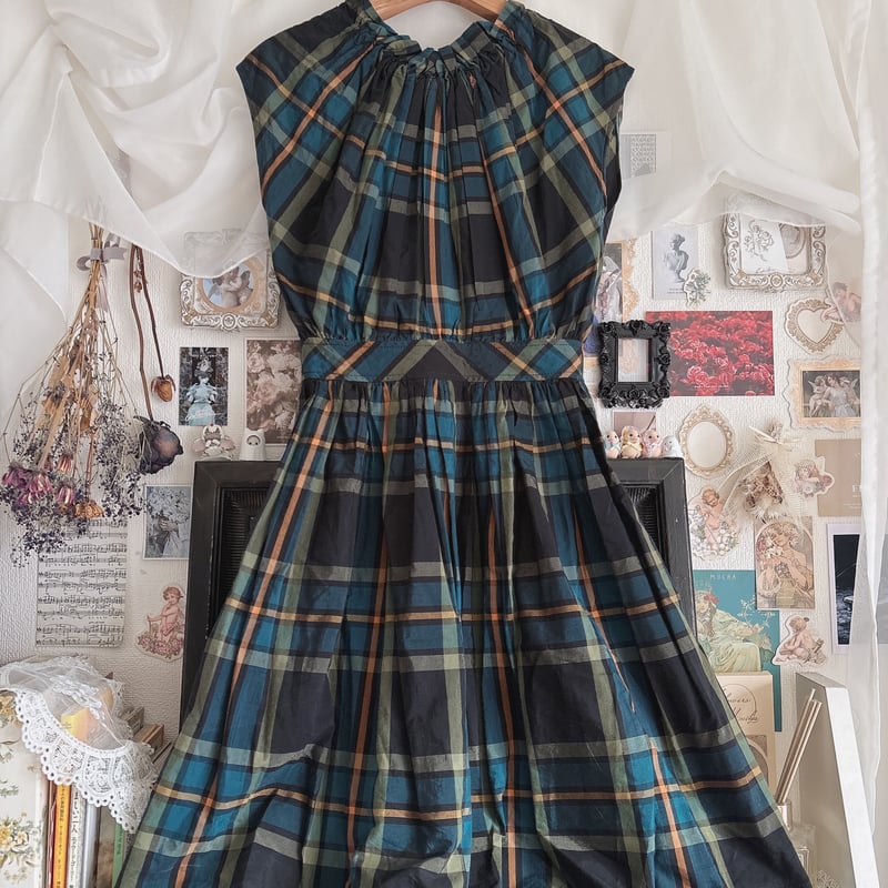 Vivienne Westwood ANGLOMANIA 上品×個性派ワンピース Vivienne