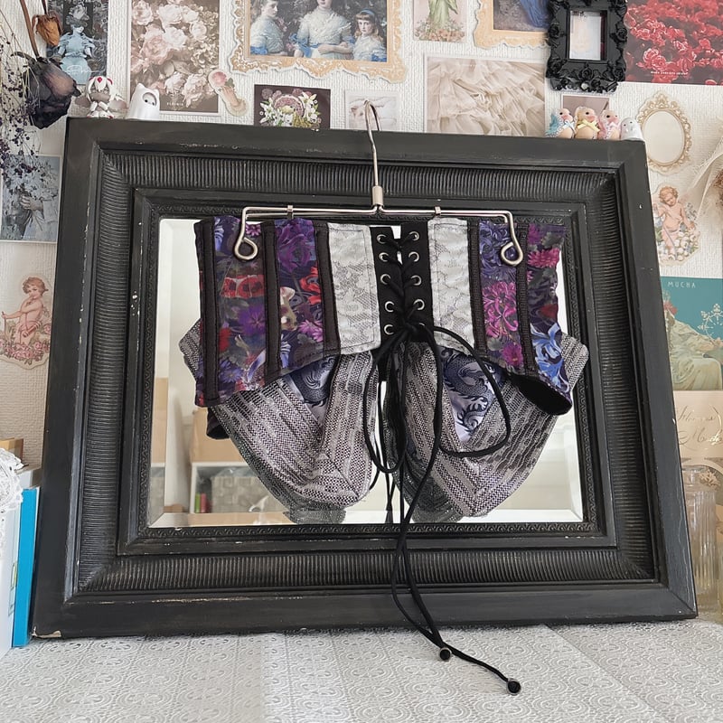 Qutie Frash コルセット | anonymous