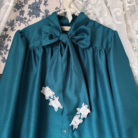 Enchantlic Enchantilly ノーブルリボンタイブラウス