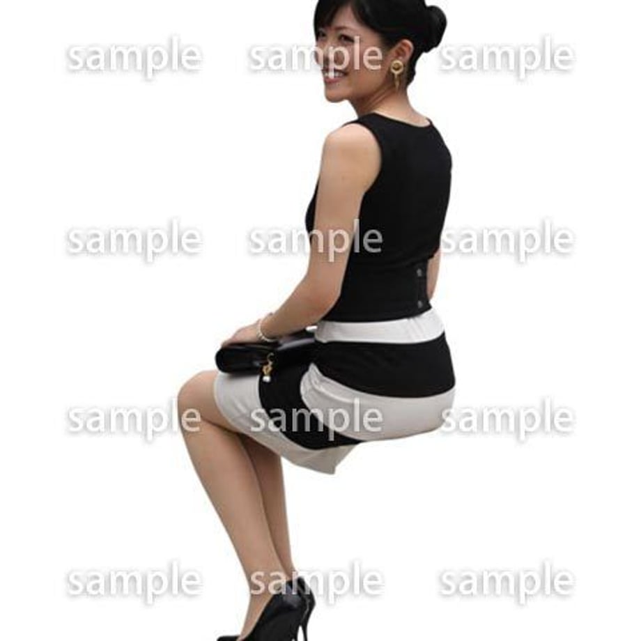 5b8aaff0ef843f598c002278