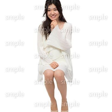 Cutout People　座る女性　KK_086