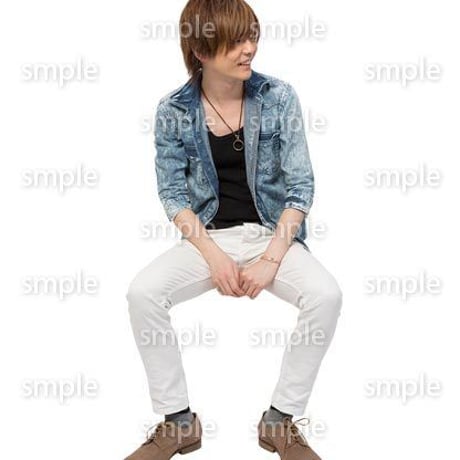 Cutout People　座る　男性　LL_401