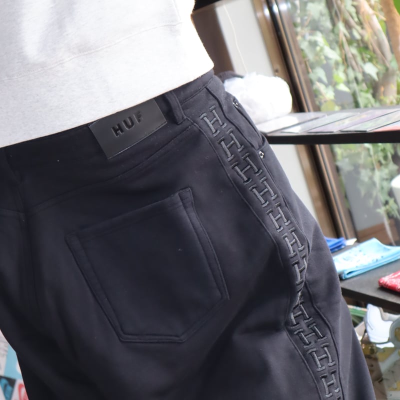 HUF TOWNER WIDE FLEECE PANT | HIGHTEN