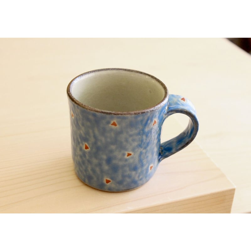 沖縄 やちむん 山田真萬 赤絵水色 マグカップ #2 | BRILLANTE IL