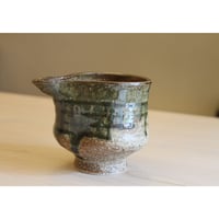 大嶺實清　大嶺工房　三つ足皿　陶器　沖縄　やちむん　緑　囍屋　グリーン　読谷 大嶺實清さん 大嶺工房 染付三つ足皿 沖縄 やちむん≪送料無料