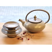 沖縄 山田真萬さん 赤絵 蓋もの やちむん | BRILLANTE IL SUZUKI SALONE