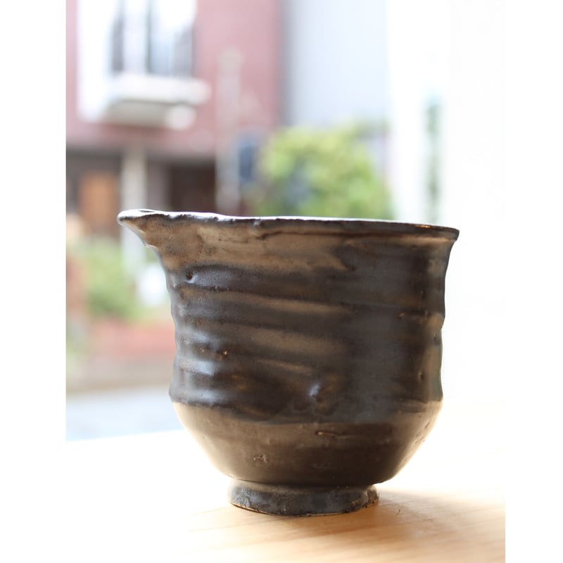 大嶺實清さん 大嶺工房 片口 黒釉 沖縄 やちむん | BRILLANTE IL SUZUKI